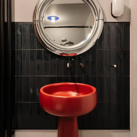 Cinema 1114 - Featured In Elle Decoration * Βρότσλαβ